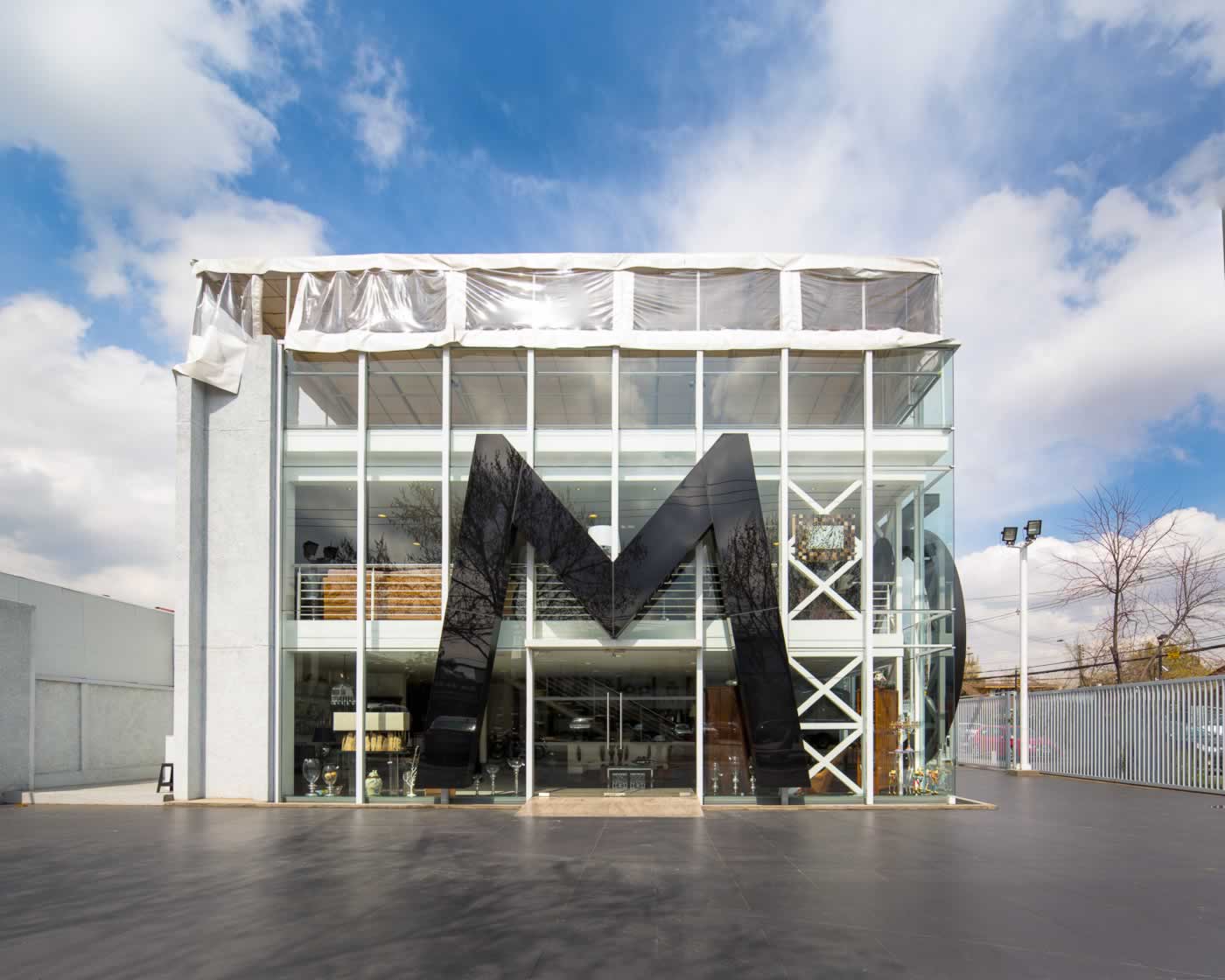 mo